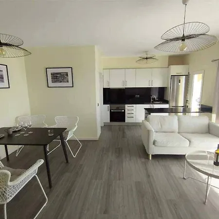 Ocean View Terrace By Galmi Apartment